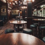 Осъдиха ресторантьор от Варна, пуснал клиенти в централно заведение по време на локдаун