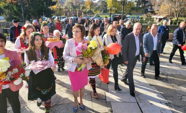 Мнозинството от българските граждани днес искат промяна но притиснати от