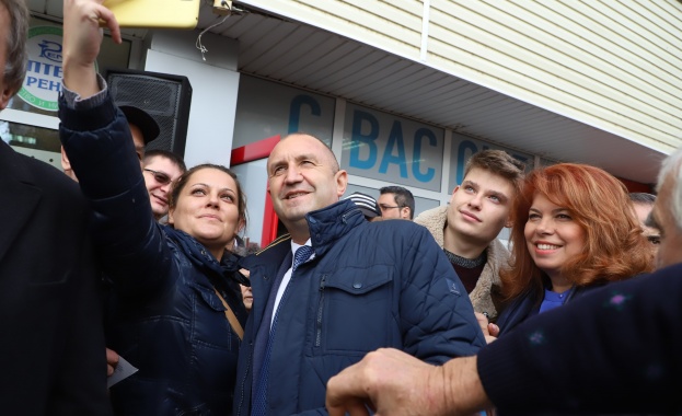 От няколко месеца страната се управлява от служебно правителство Колкото