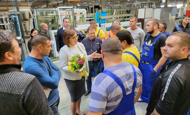 Председателят на БСП Корнелия Нинова водачът на листата в София