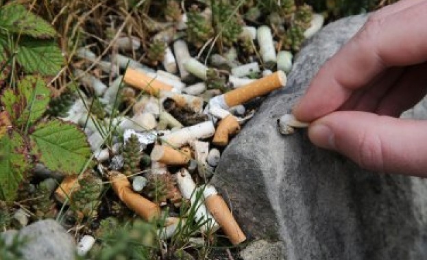 Всяка секунда десетки хиляди фасове се изхвърлят не където им