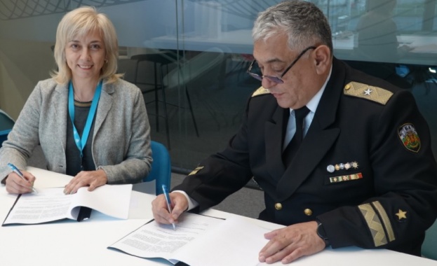 ВВМУ Н Й Вапцаров и Кей Би Си Груп