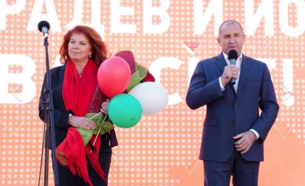 Кандидатпрезидентската двойка Румен Радев и Илияна Йотова спечели балотажа днес