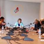 Коментар на Корнелия Нинова относно искането на украинския посланик за предоставяне на оръжия за Украйна