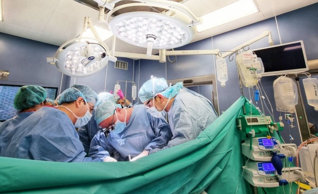 Специалисти от Военномедицинска академия извършиха шеста чернодробна трансплантация за 2021