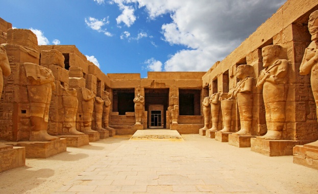 Египет е в очакване на тържествената церемония по откриването на