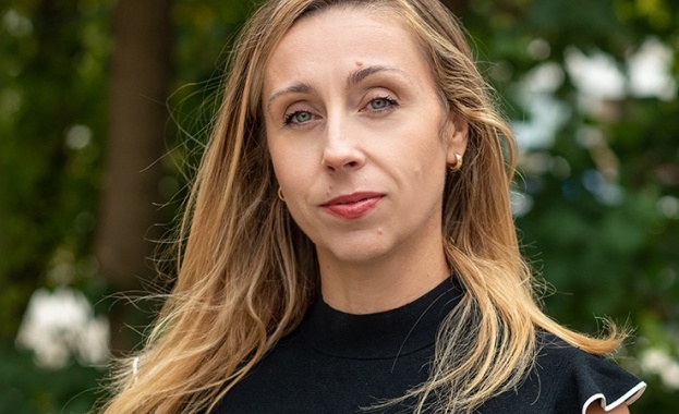 За 14 та поредна година EY Ernst amp Young продължава да подкрепя