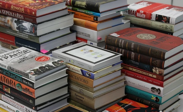 Без ДДС и за книгите Докато държавата обсъжда премахване на