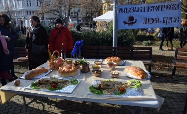 По традиция на 6 декември Бургас отбелязва празника на града Градските