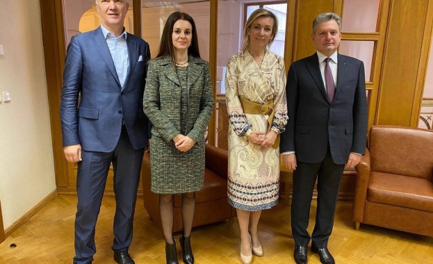 Среща на Николай Малинов и Светлана Косева с Мария Захарова