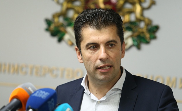 Със заповед на министър председателя Кирил Петков са назначени петима