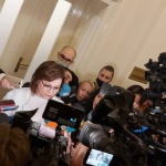 Корнелия Нинова: Парламентът трябва да се занимава с цената на тока и тревогите на българите