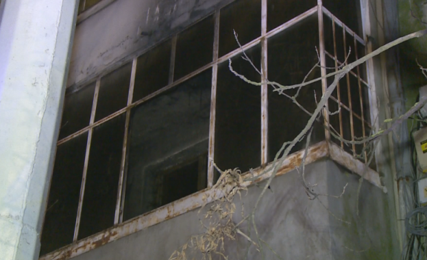 Пожар изпепели апартамент в централната част на Русе Няма пострадали