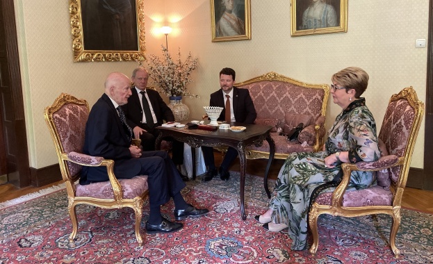 Елеонора Митрофанова се срещна с Симеон Сакскобургготски