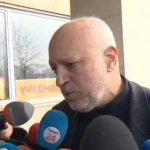 Минеков връчва писмо на ГЕРБ за освобождаване на централата