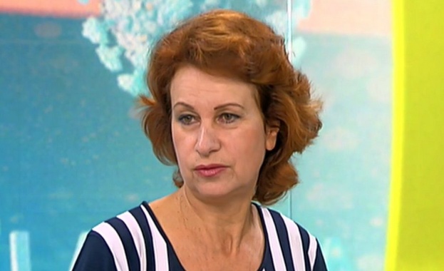 Проф. Христова: При бустерна доза и отрицателен PCR тест карантината е от 2 до 4 дни Проф. Христова: При бустерна доза и отрицателен PCR тест карантината е от 2 до 4 дни