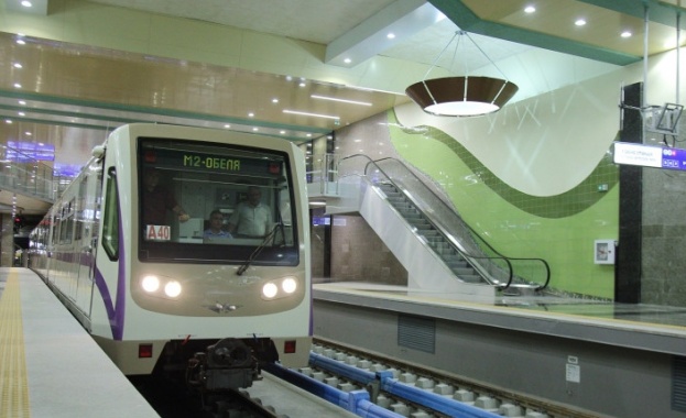 Дефибрилатори ще бъдат поставени в столичното метро в пет станции.