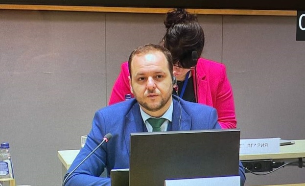 Днес заместник министър председателят по климатични политики и министър на околната