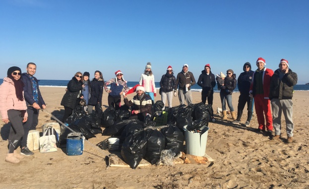 За четвърта поредна година доброволци организират инициатива по почистване на