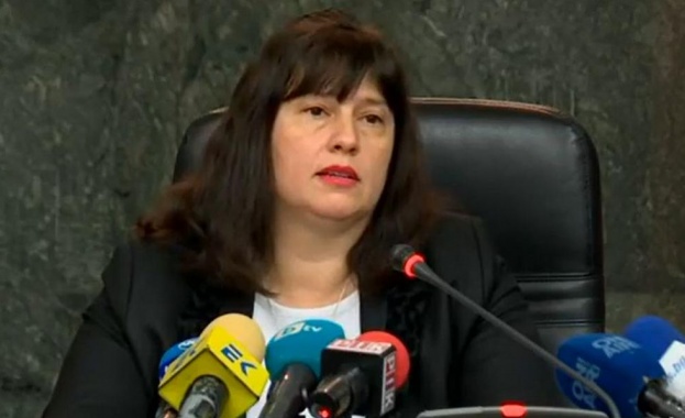 Служебното правителство а не ЕК изисква промени в Прокуратурата и