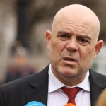 Когато г-н Рашков каже едно нещо вярно - едно нещо, ще направя подробно интервю с Вас