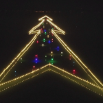 Най-голямото коледно дърво във вода