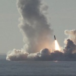 Путин обяви успешни изпитания на хиперзвукова ракета "Циркон"