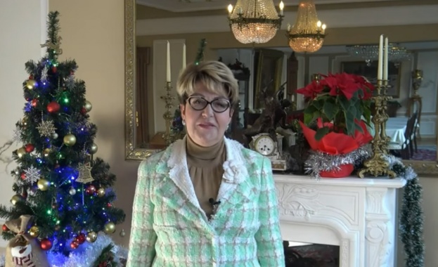 Посланикът на Руската федерация у нас Елеонора Митрофанова поздрави българите