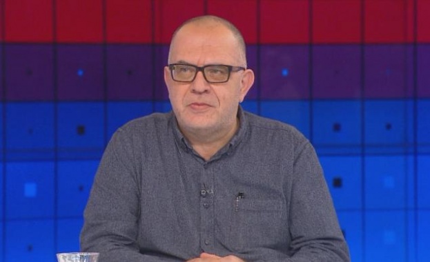 Журналистите Виктор Иванов и Георги Банов издадоха книга със заглавие