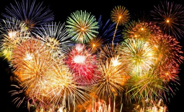 Без празнична заря в новогодишната нощ и в София Как