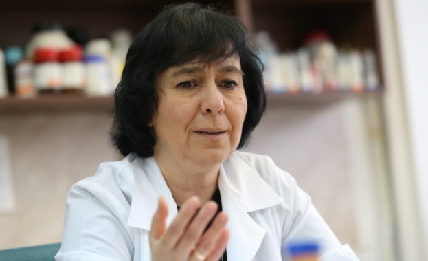 Цяла седмица се катерим нагоре по петата Covid вълна и