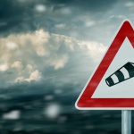 Жълт код за снеговалежи и силен вятър 