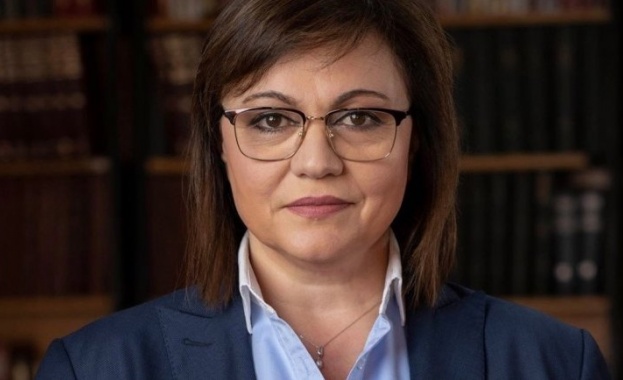 Нинова потвърди оставката, призова да не се избира нов лидер на конгреса