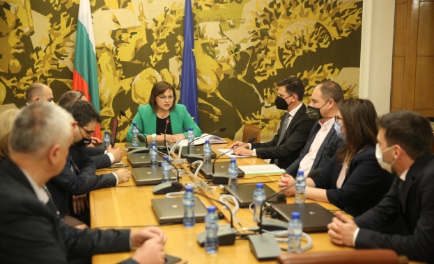 След тежките кризи които настъпиха във вдигането на цените хората