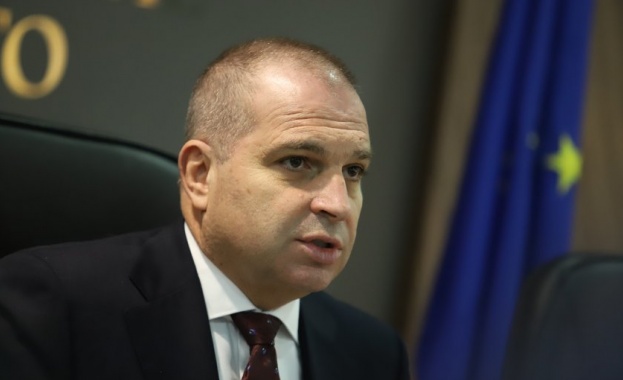 Министър Караджов: „Български ВиК холдинг“ отчита загуба от 944 хил. лв. към 30 септември 2021 г.
