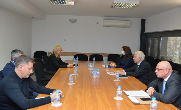 Министерството на транспорта и съобщенията ще съдейства максимално бързо за