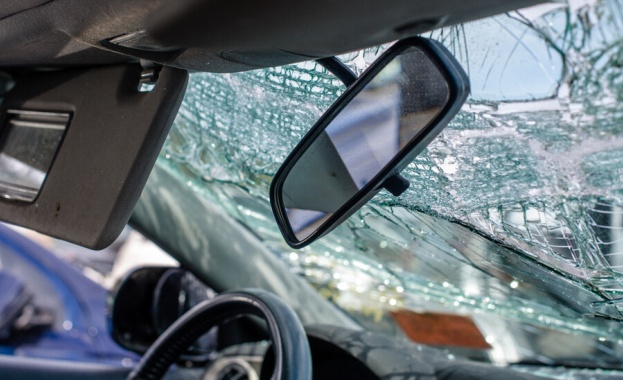 Пиян шофьор предизвика тежка катастрофа в Ямболско