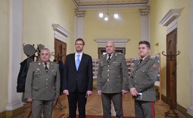 Началникът на Националния военен университет Васил Левски бригаден генерал Иван