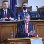 Драгомир Стойнев: Всички пенсионери получиха своето увеличение, трябва да разграничаваме пенсиите и ковид добавките