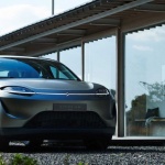 Sony започва да прави коли