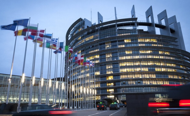 Европейската комисия съобщи че е одобрила отпускането на 3 07 милиона