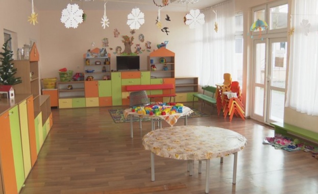 Сезонни особености стрес от акомодация престой с доста други деца