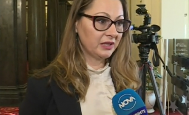 БСП застана зад Румен Радев и Илияна Йотова и днес