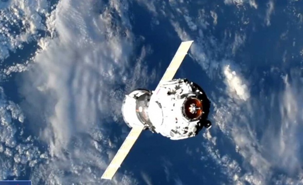 Русия изпраща деликатеси за космонавтите си на МКС