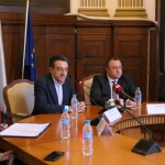 Министър Лорер: ББР предоставя 20 млн. лв. за подпомагане на българските розопреработватели