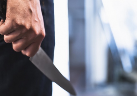 Мъж намушка трима в София, единият почина