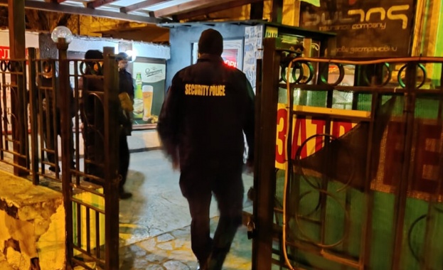 Полицейска акция в нощни заведения в Сливен