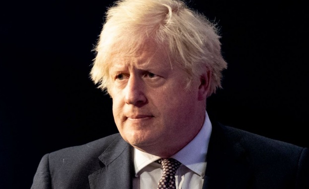 Опозицията призова британският премиер Борис Джонсън да подаде оставка, след