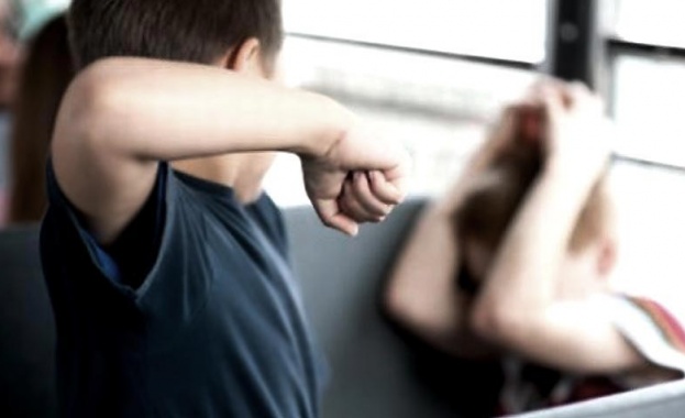 Случаите на агресия между деца се проявяват когато безсилието вземе