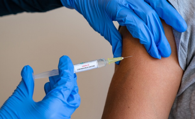 Pfizer/BioNTech разработиха ваксина специално за Омикрон